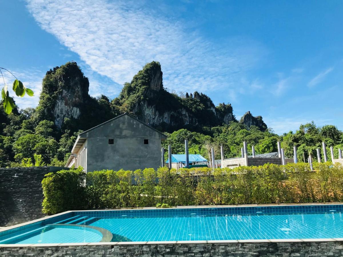 Montania Lifestyle Hotel Khao Sok National Park Esterno foto