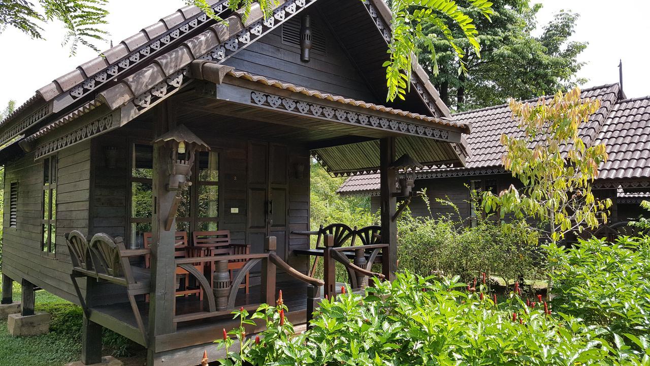 Montania Lifestyle Hotel Khao Sok National Park Esterno foto