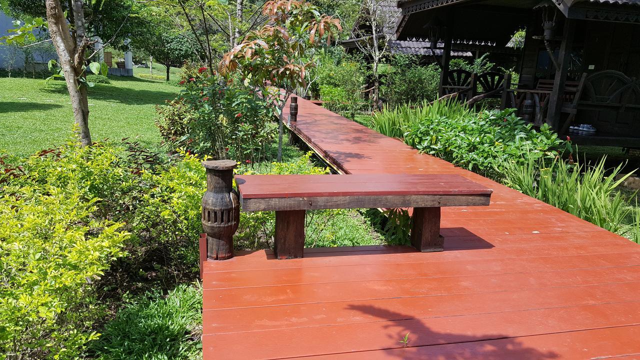 Montania Lifestyle Hotel Khao Sok National Park Esterno foto