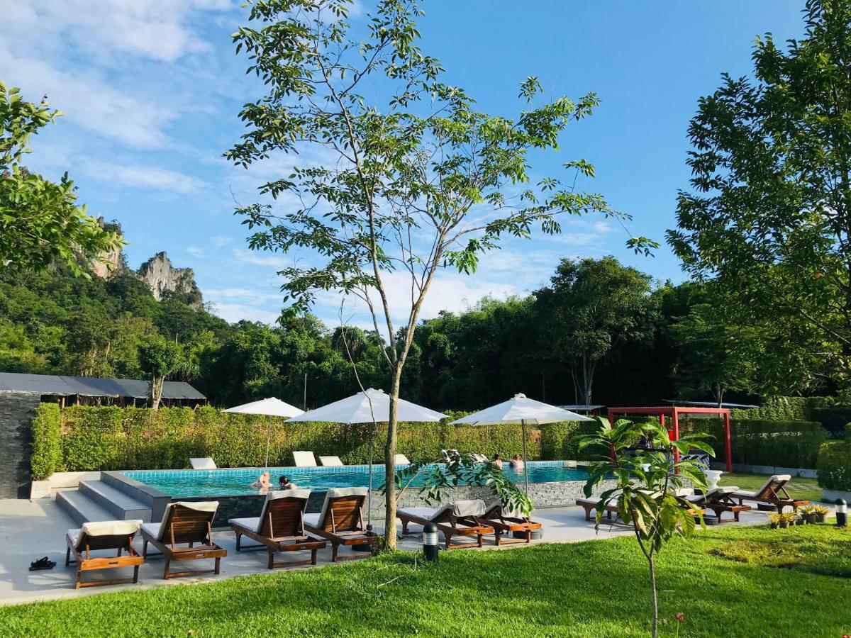 Montania Lifestyle Hotel Khao Sok National Park Esterno foto